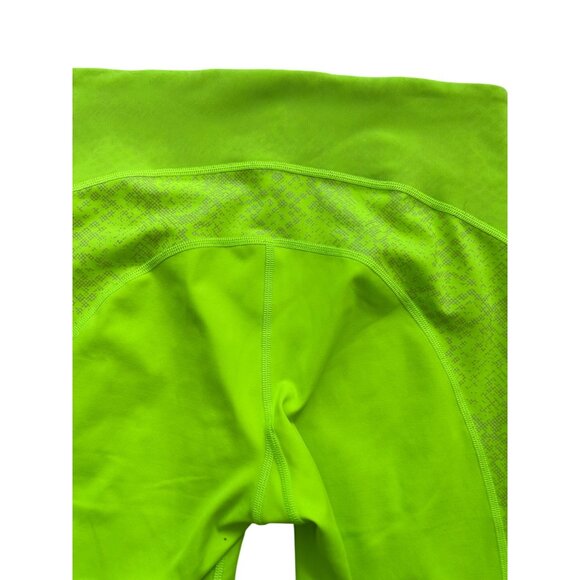 ATHLETA Women's Stay Fly 9" Neon Lime Yellow Shorts Size XS - Picture 2 of 7